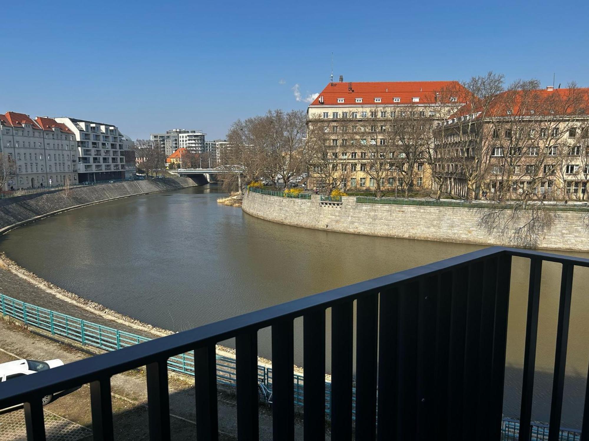 Luksusowy Apartament Z Parkingiem I Klimatyzacja W Samym Centrum Wroclawia Kültér fotó